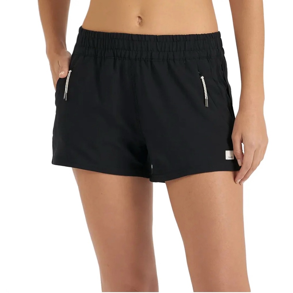Vuori Dash Shorts - Black